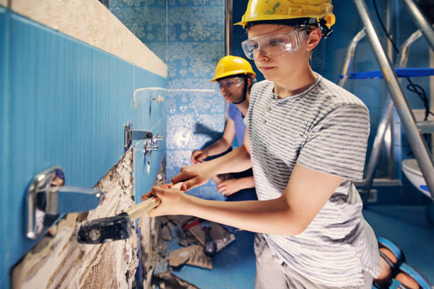 Best Attic Mold Removal  in Doral, FL